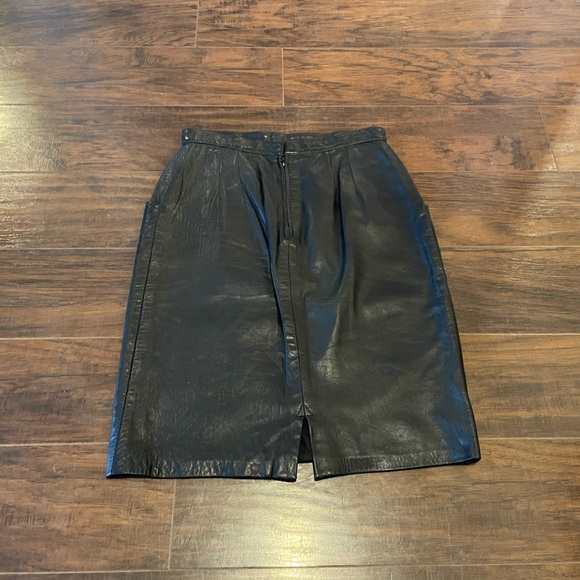 Creations Jez Montreal Vintage leather skirt - Picture 4 of 6